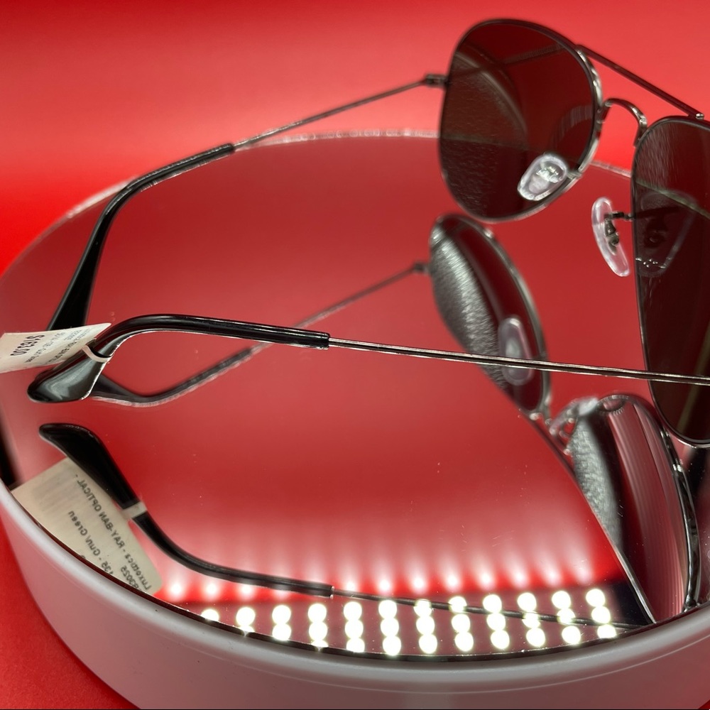 Ray-Ban sunglasses - Picture 3 of 3